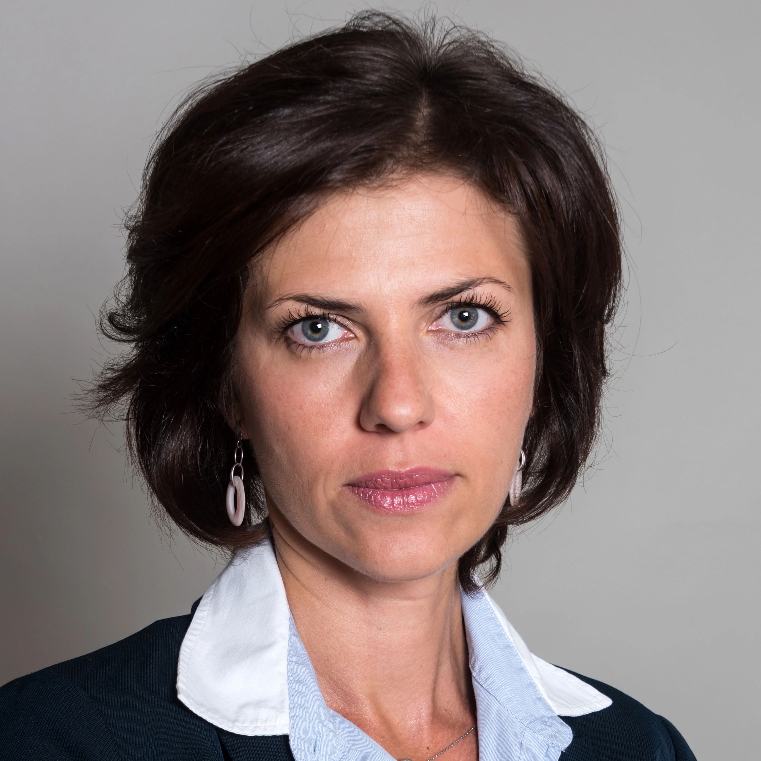 Portrait of Priya Raman, Research Lead